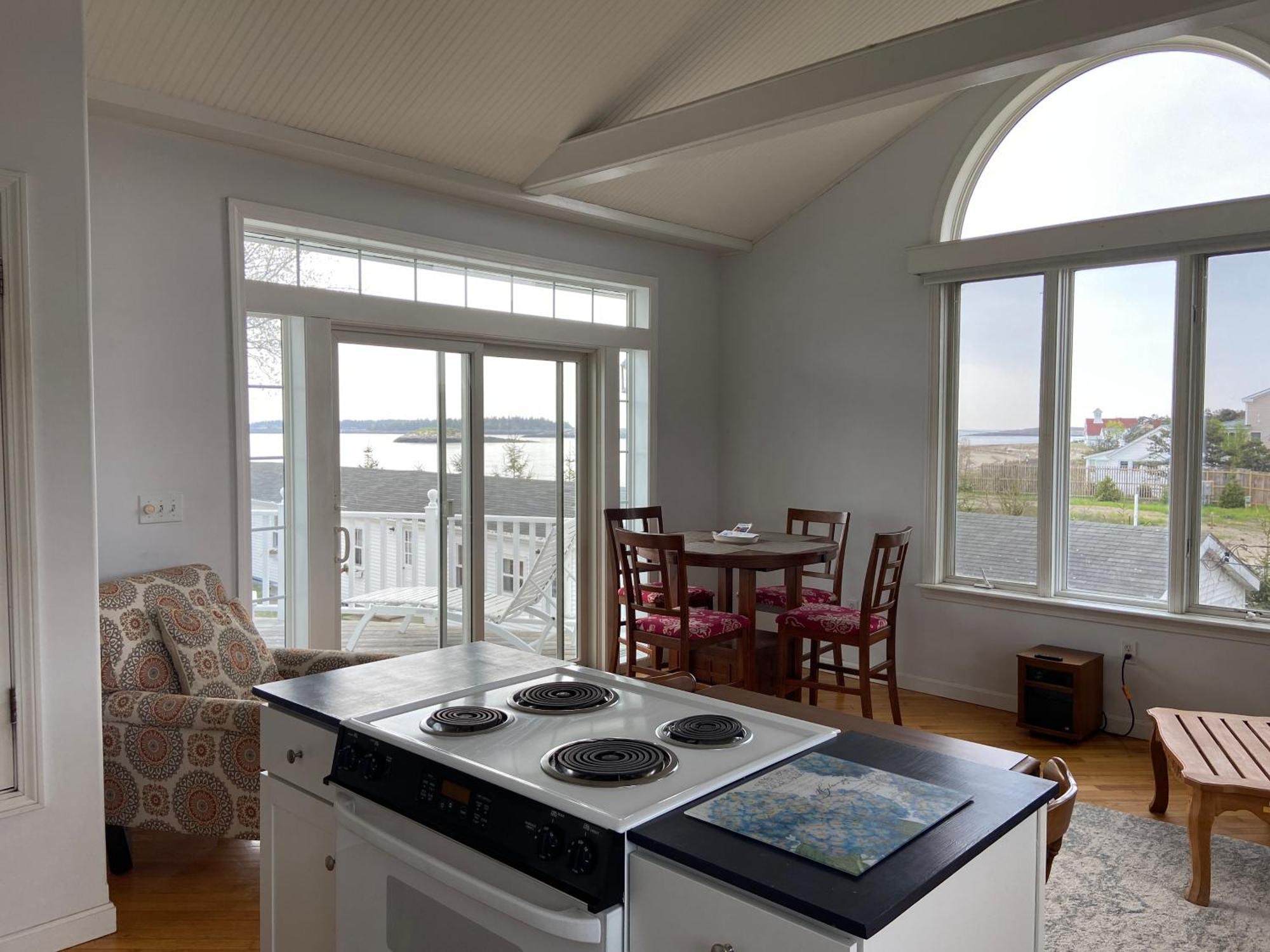Spinneys Guesthouse & Beach Cottages Phippsburg Exterior photo