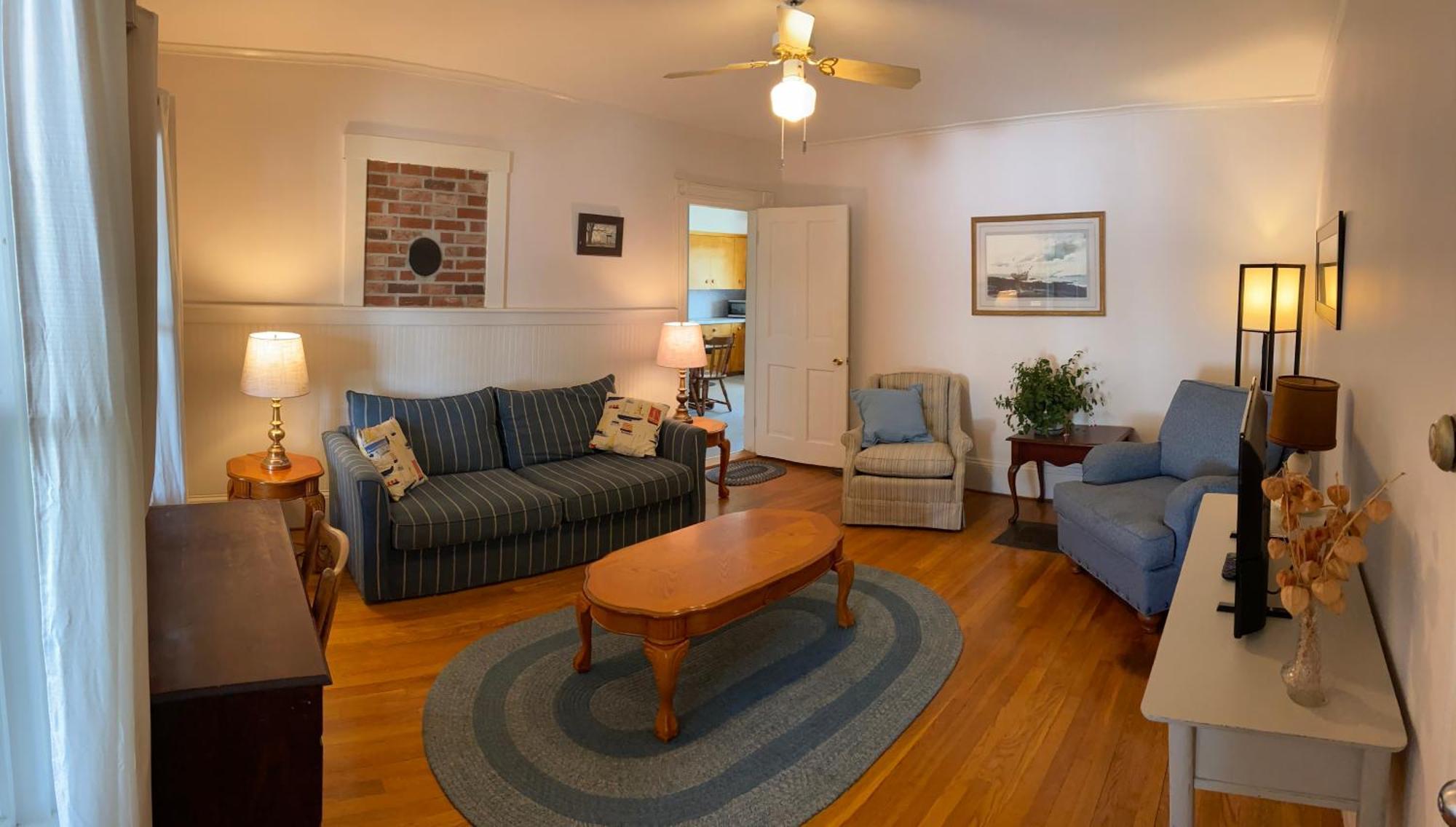Spinneys Guesthouse & Beach Cottages Phippsburg Exterior photo